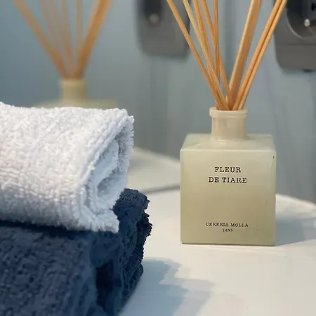 Lägenhet Beaux-arts • 2 2 Sdb • Parking Prive *