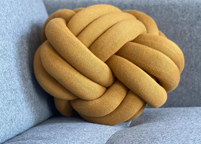 Beaux-arts • 2 2 Sdb • Parking Prive Rouen